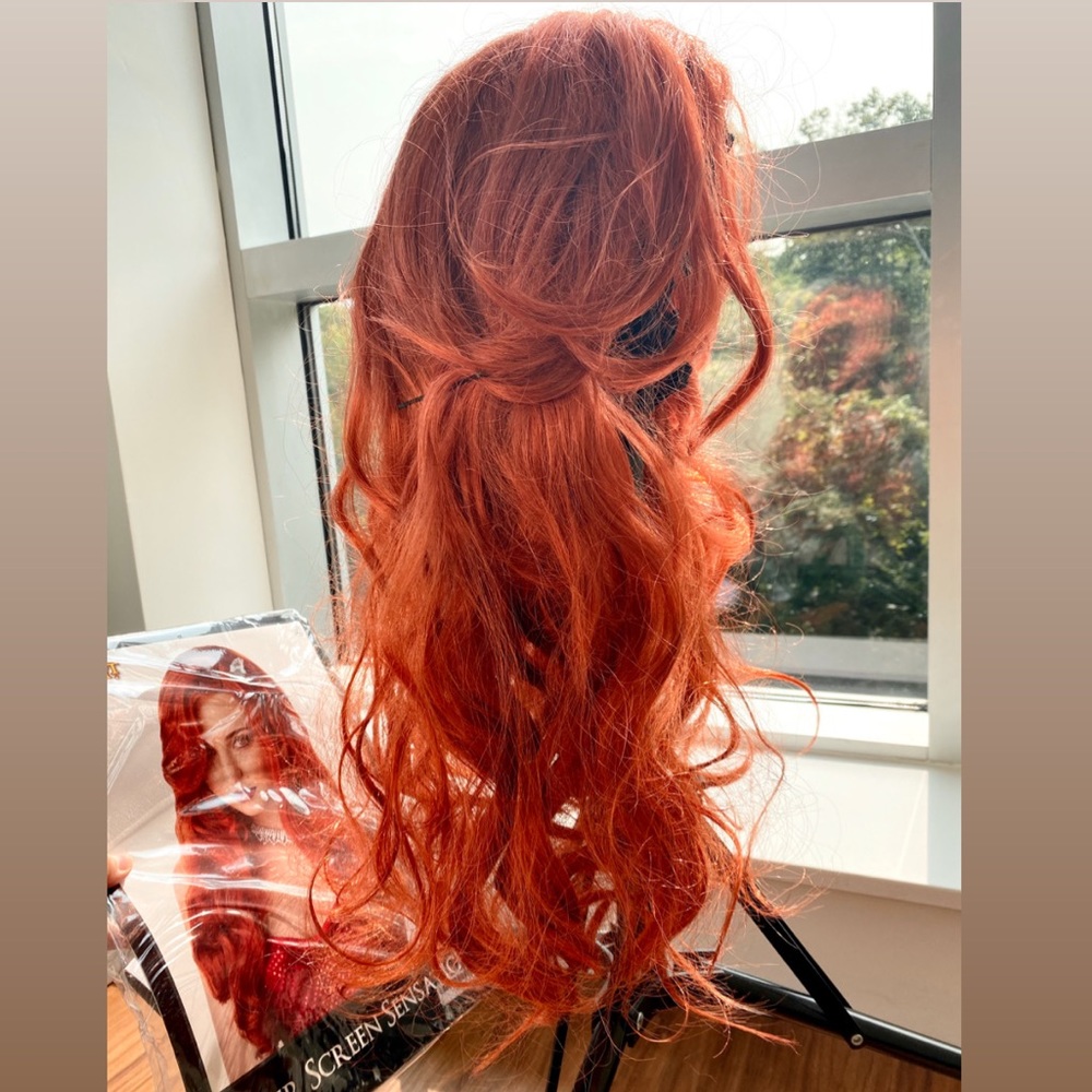 Halloween red wig